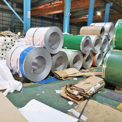 0.3 - 14 মিমি স্টেইনলেস স্টীল হট রোলড কয়েল 1000 মিমি উচ্চ দৃঢ়তা এবং নমনীয়তা সঙ্গে